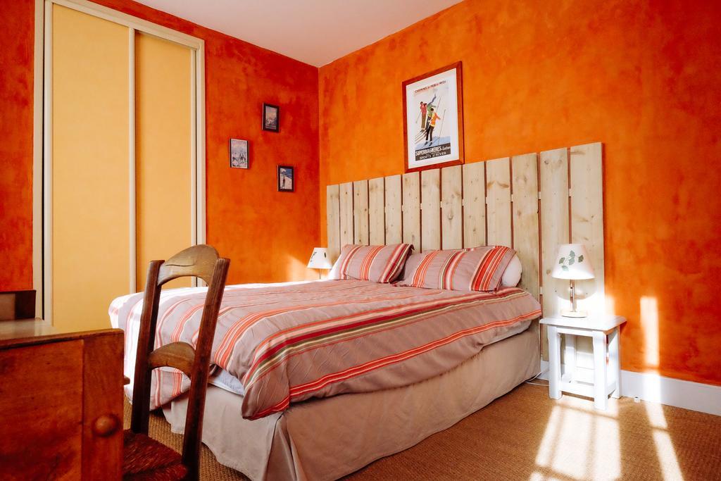 Le Poujastou Bed & Breakfast Juzet-de-Luchon Exterior foto