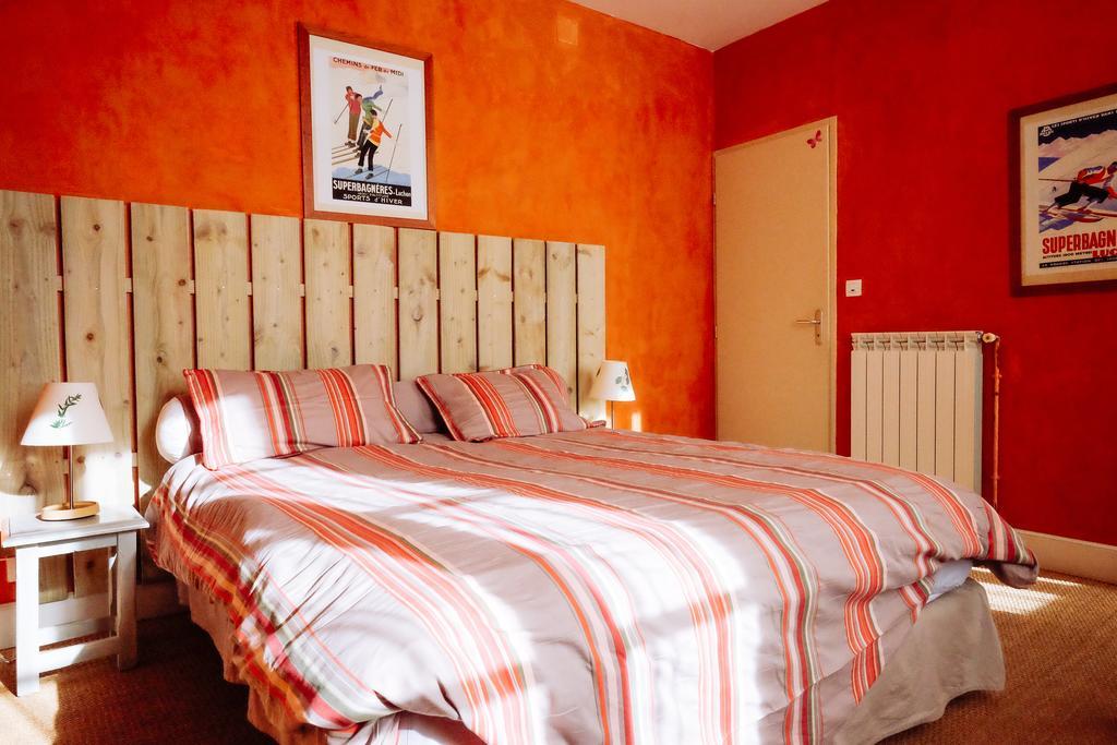 Le Poujastou Bed & Breakfast Juzet-de-Luchon Exterior foto