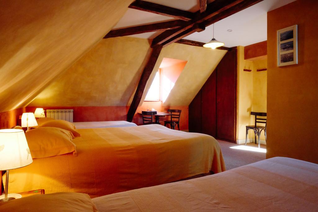 Le Poujastou Bed & Breakfast Juzet-de-Luchon Exterior foto