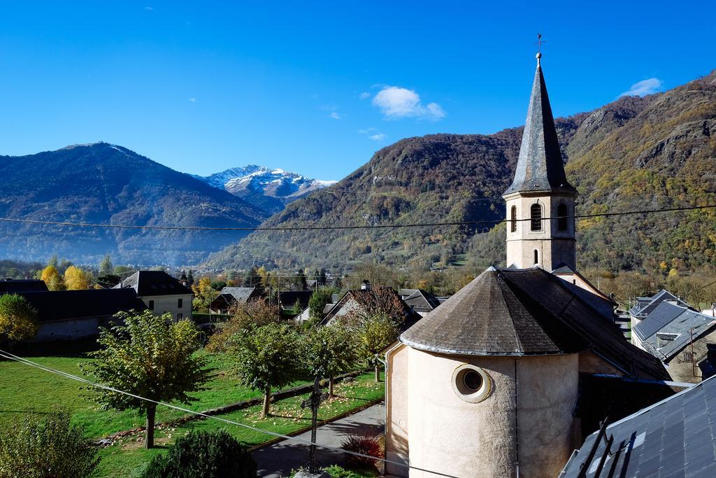 Le Poujastou Bed & Breakfast Juzet-de-Luchon Exterior foto